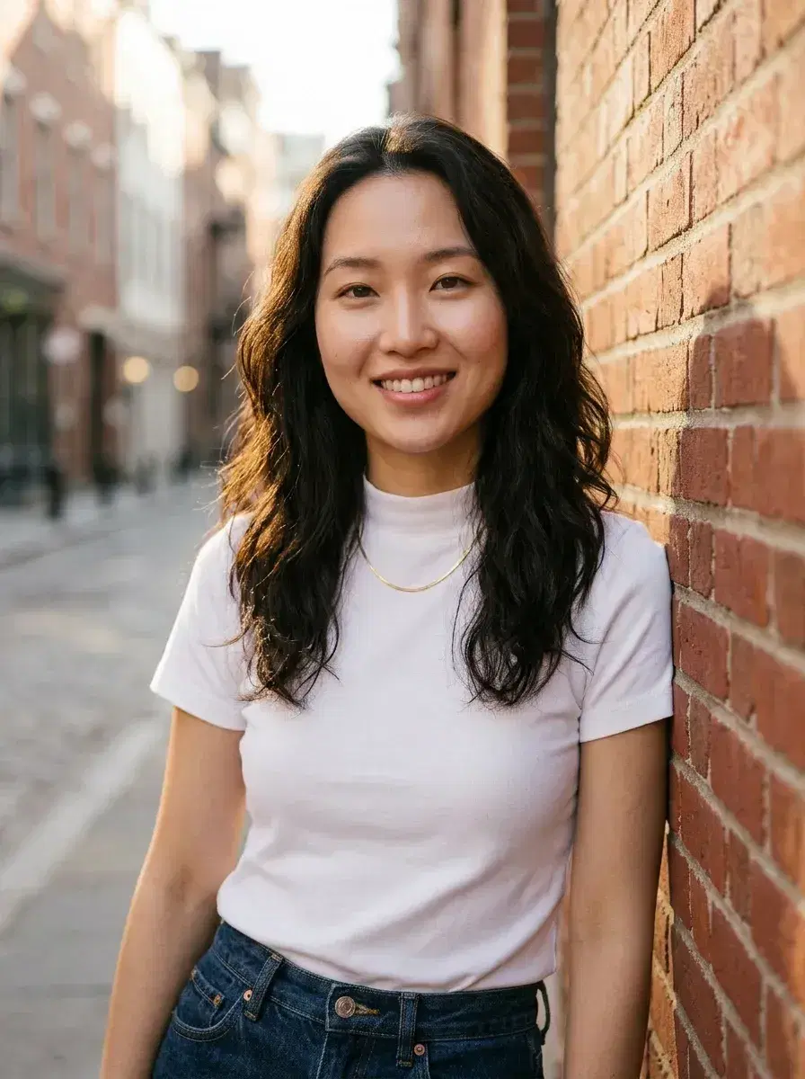 AI AI Dating Photos — Match-Ready Portraits — Person with a confident smile in a casual smart outfit on a sunny city street — AI dating photo