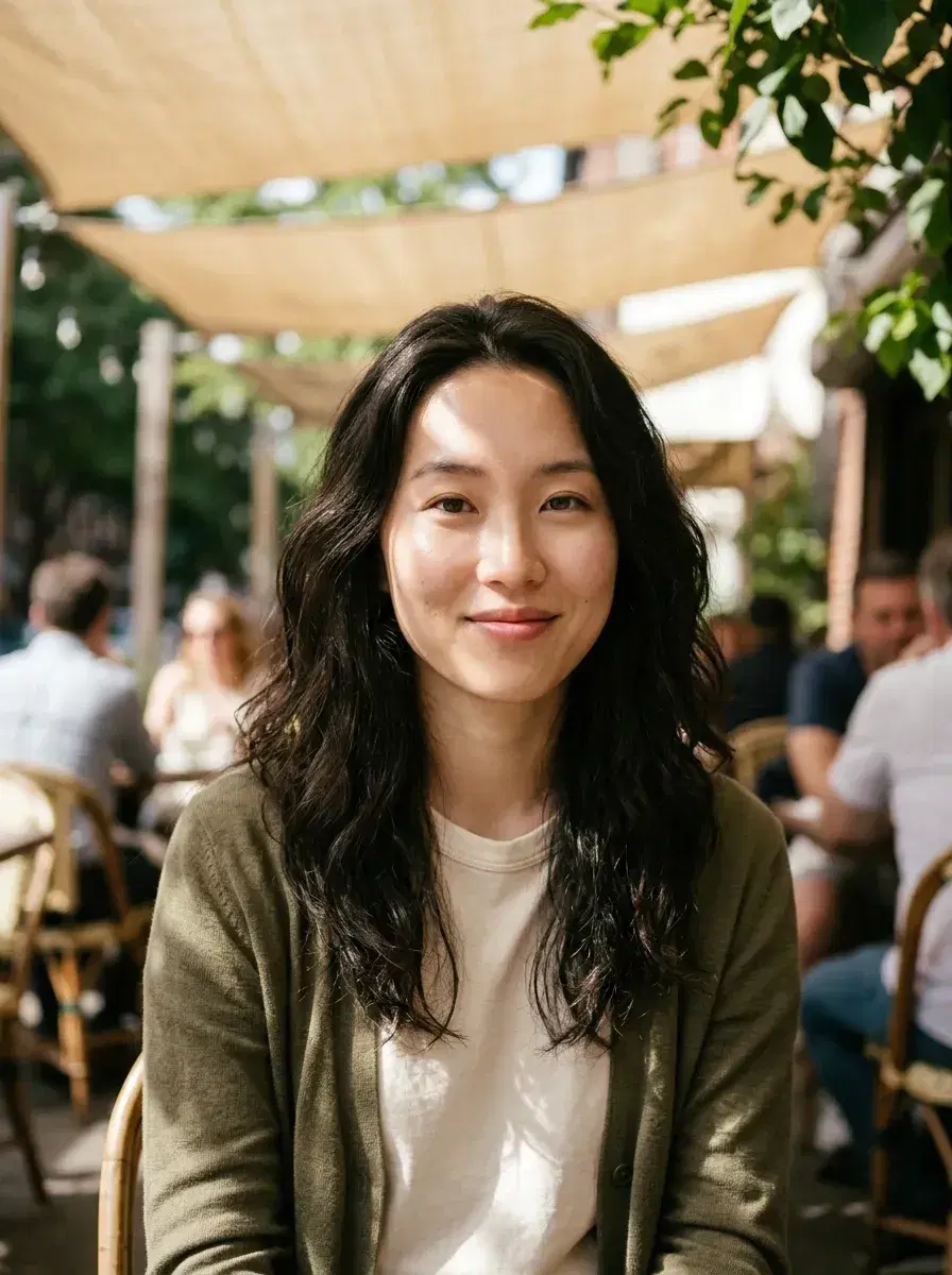 AI AI VSCO Aesthetic Photos — Film-Grain Vibes — AI VSCO aesthetic chest-up portrait at a sunlit outdoor café